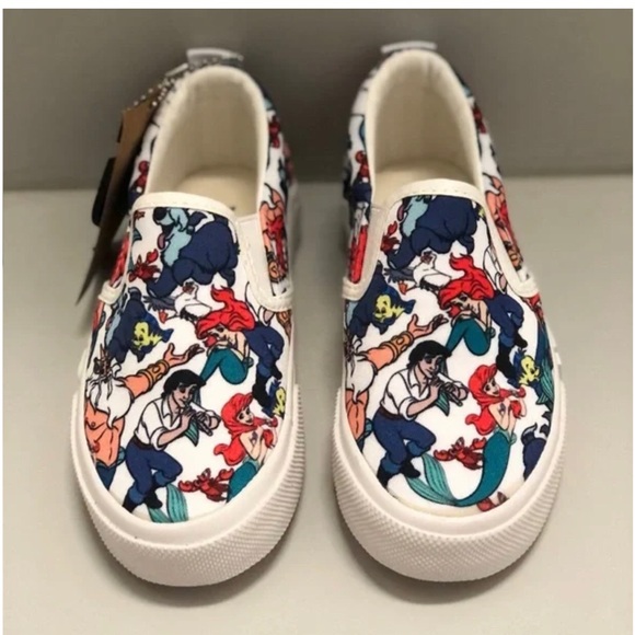 NWT. Ground Up Disney’s The Little Mermaid slip on Canvas shoes size 11 toddler - Picture 2 of 6